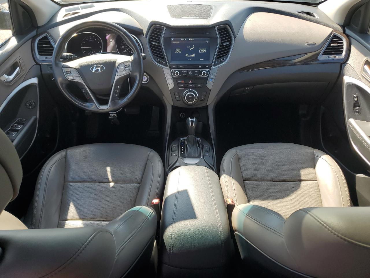 2017 Hyundai Santa Fe Sport VIN: 5XYZUDLB9HG437422 Lot: 81310335