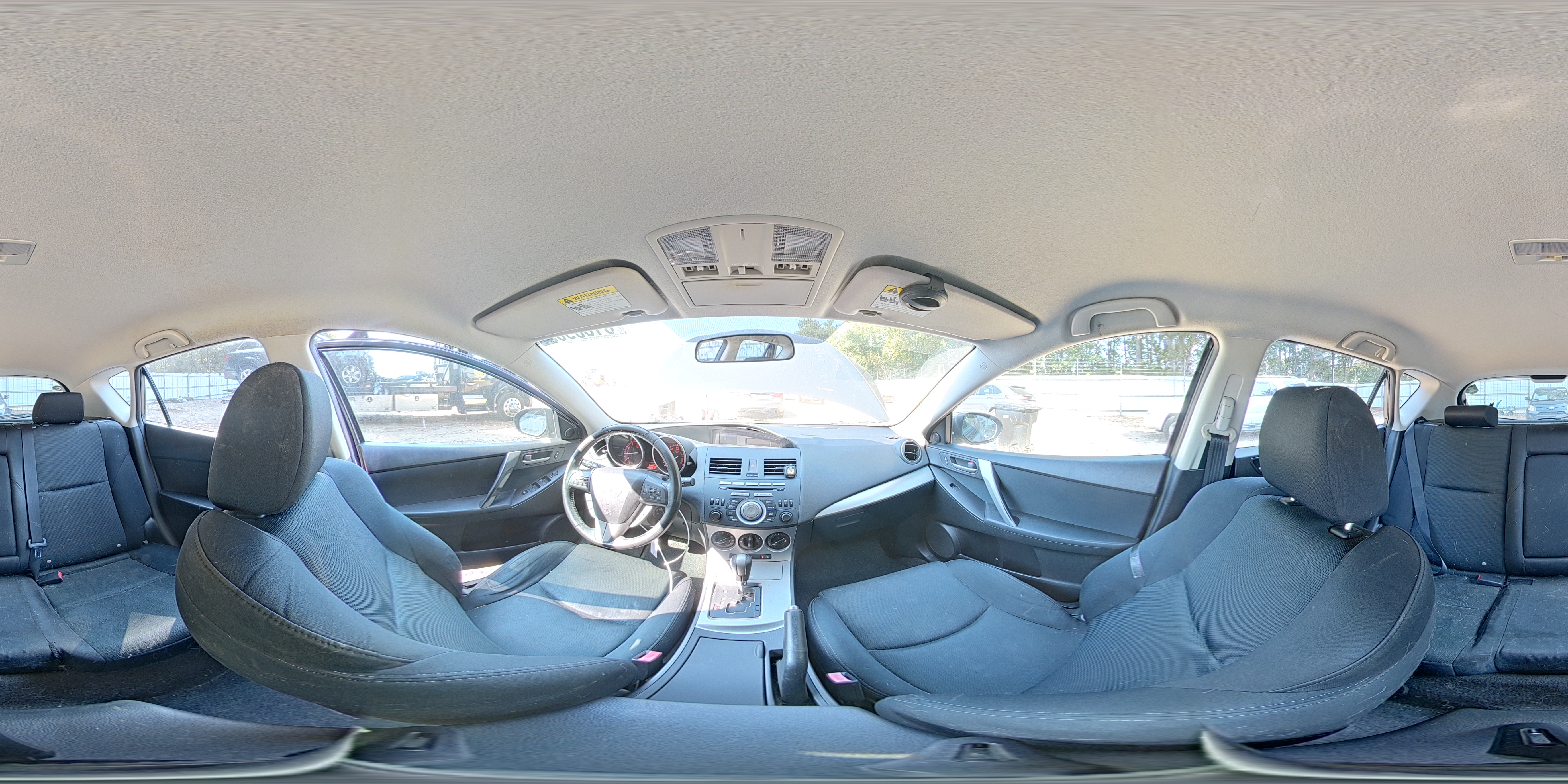2011 Mazda 3 S VIN: JM1BL1K58B1402831 Lot: 81609655
