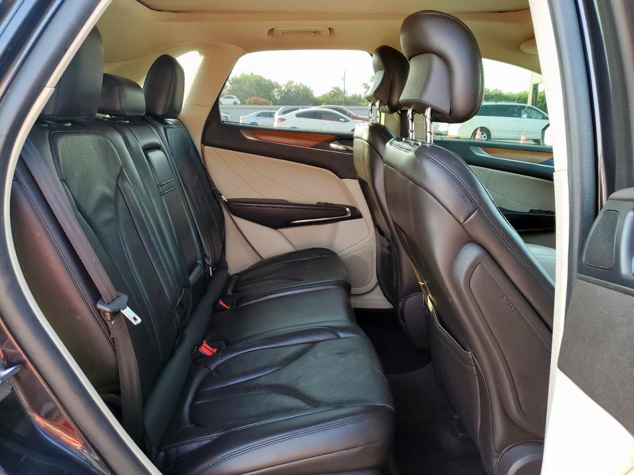 2015 Lincoln Mkc VIN: 5LMCJ1A9XFUJ45330 Lot: 81133745