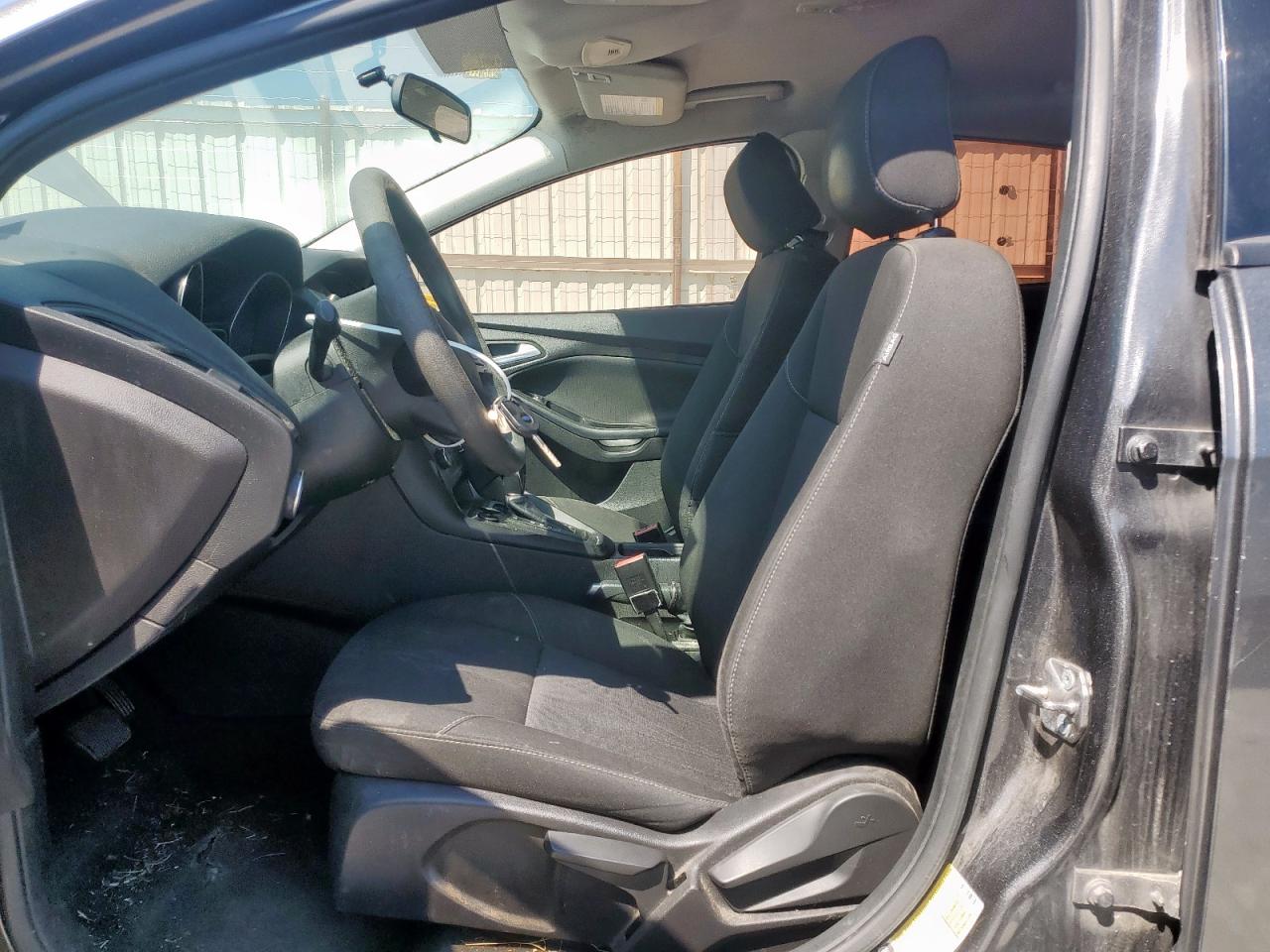 2018 Ford Focus Se VIN: 1FADP3F2XJL259494 Lot: 80445125