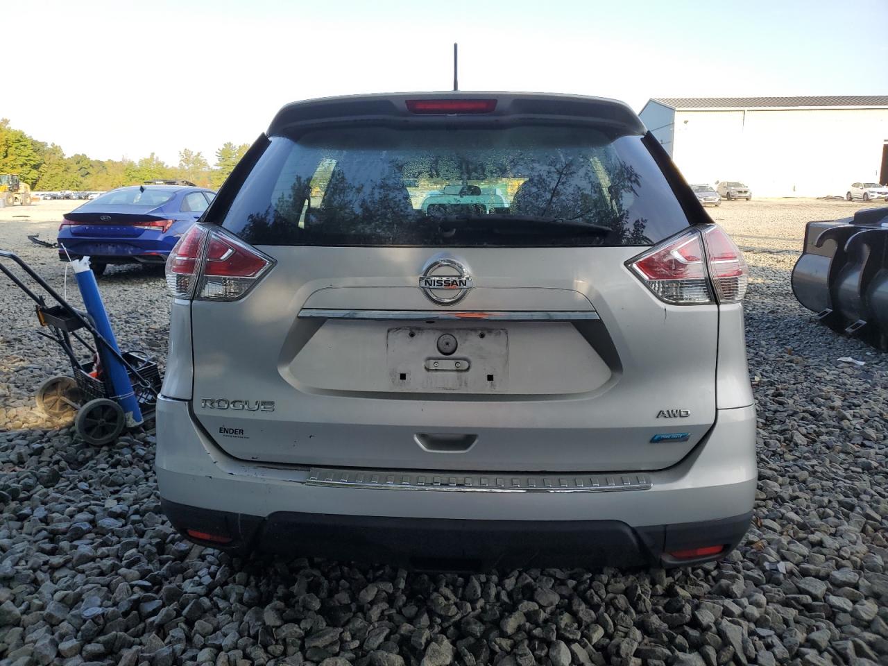 2014 Nissan Rogue S VIN: 5N1AT2MV2EC801267 Lot: 82029605