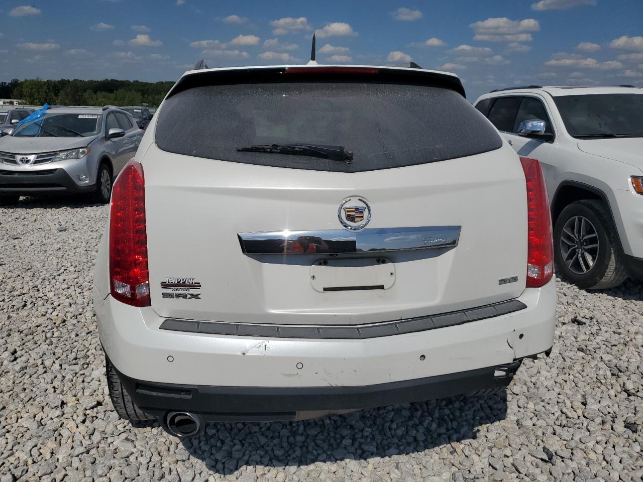2014 Cadillac Srx Luxury Collection VIN: 3GYFNBE38ES627565 Lot: 70177215
