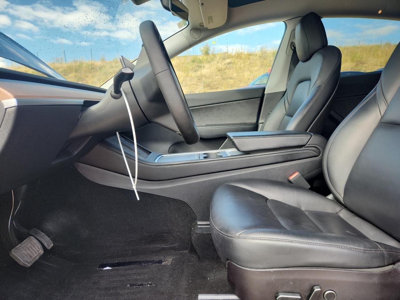 2021 Tesla Model Y VIN: 5YJYGDEEXMF200109 Lot: 82060915