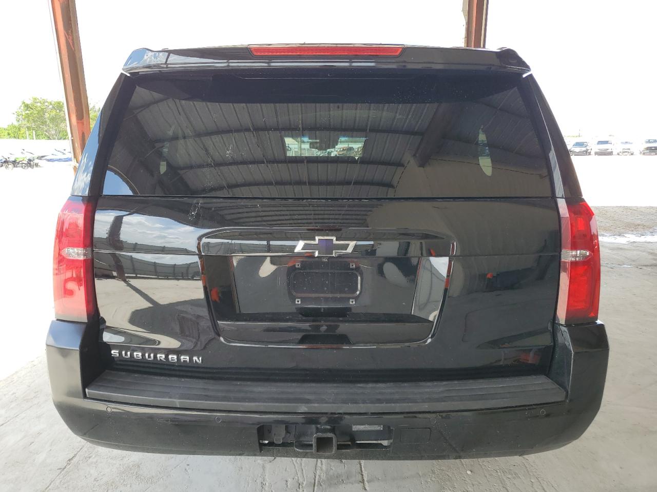 2019 Chevrolet Suburban C1500 Lt VIN: 1GNSCHKC1KR209775 Lot: 80247215