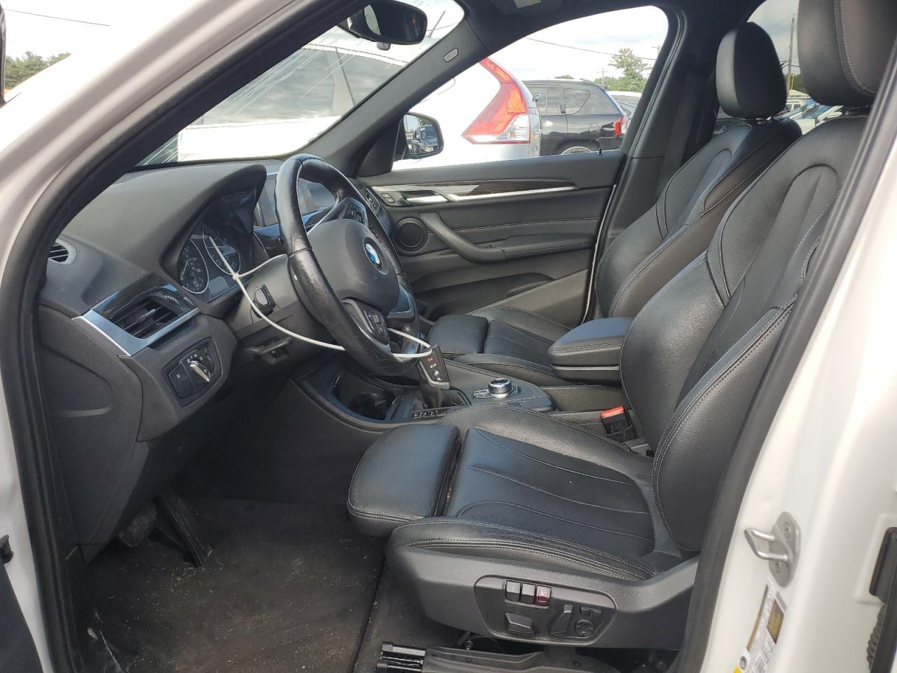 2018 BMW X1 xDrive28I VIN: WBXHT3C38J5K23508 Lot: 82109155