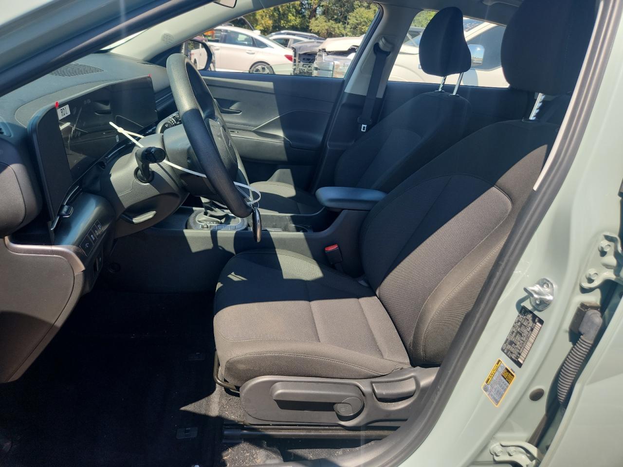 2025 Hyundai Kona Se VIN: KM8HA3ABXSU219900 Lot: 71715865