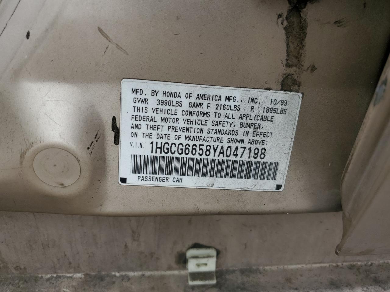 2000 Honda Accord Lx VIN: 1HGCG6658YA047198 Lot: 81601225