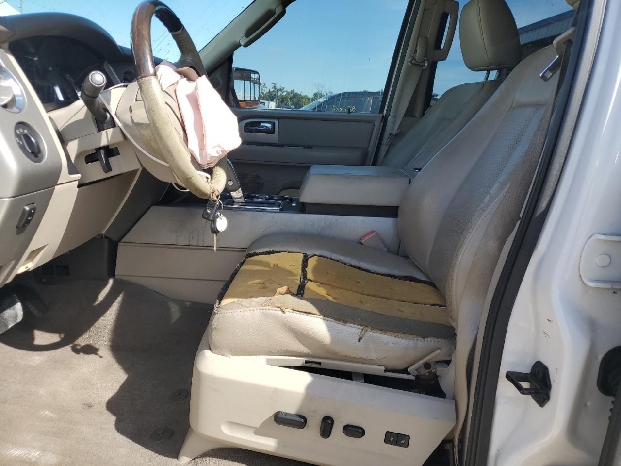2014 Ford Expedition Limited VIN: 1FMJU1K56EEF06476 Lot: 84372525