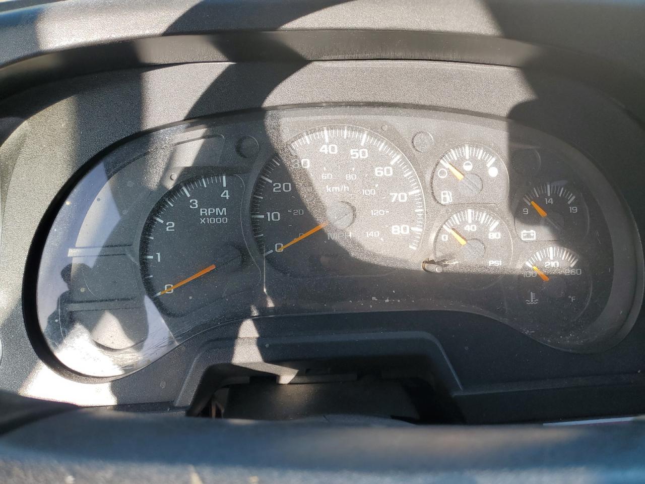 2005 Isuzu T7F042-Fvr VIN: 4GTK7F1315F700726 Lot: 71728885