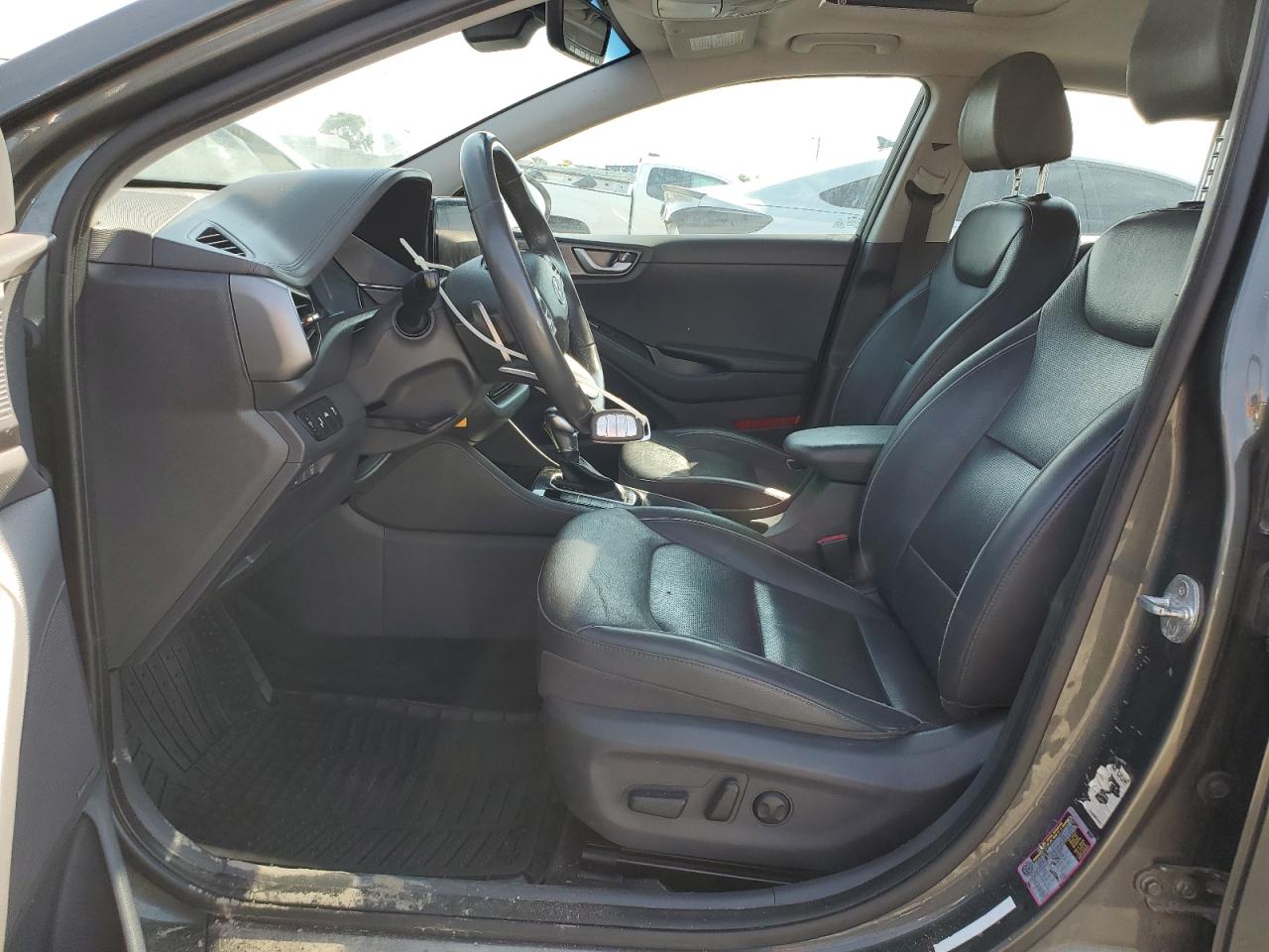 2020 Hyundai Ioniq Limited VIN: KMHC05LC1LU243146 Lot: 80167855