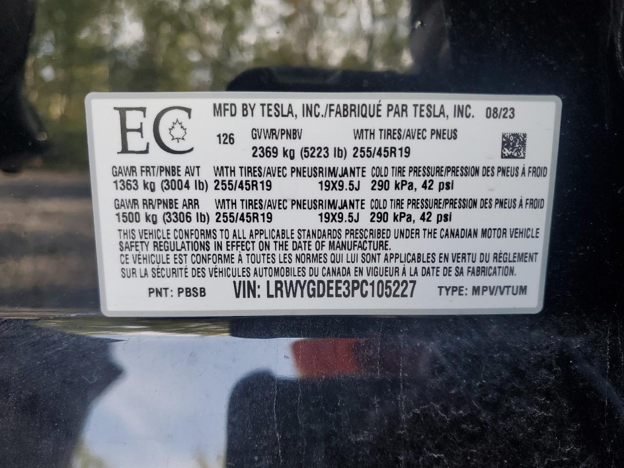 2023 Tesla Model Y VIN: LRWYGDEE3PC105227 Lot: 70268995