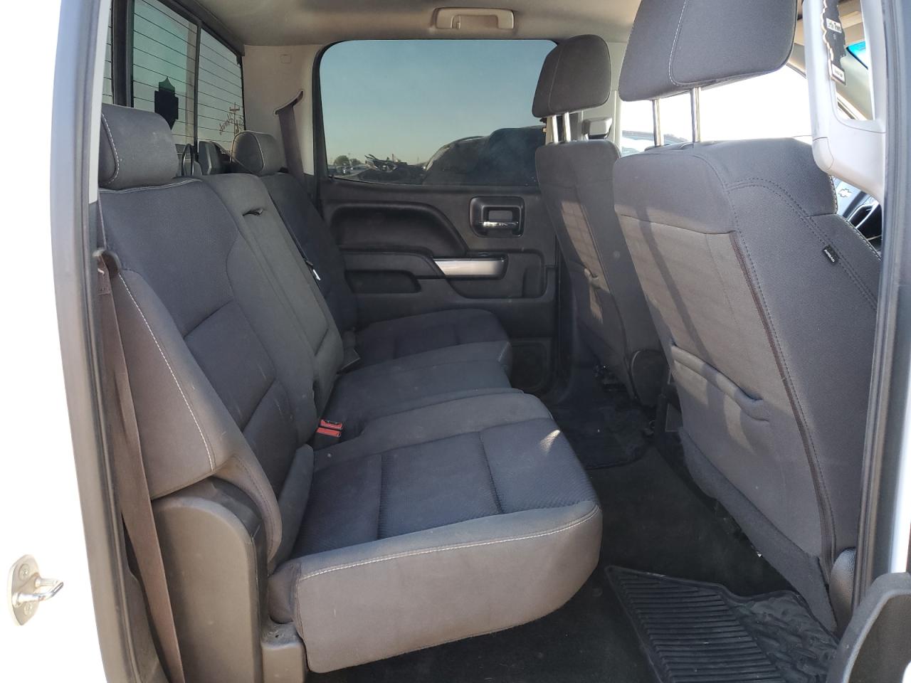 2017 Chevrolet Silverado K1500 Lt VIN: 3GCUKREC0HG346639 Lot: 84704735