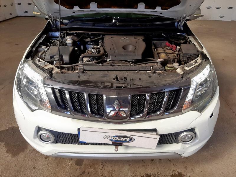 2018 MITSUBISHI L200 BARBARIAN DI-D AUTO 