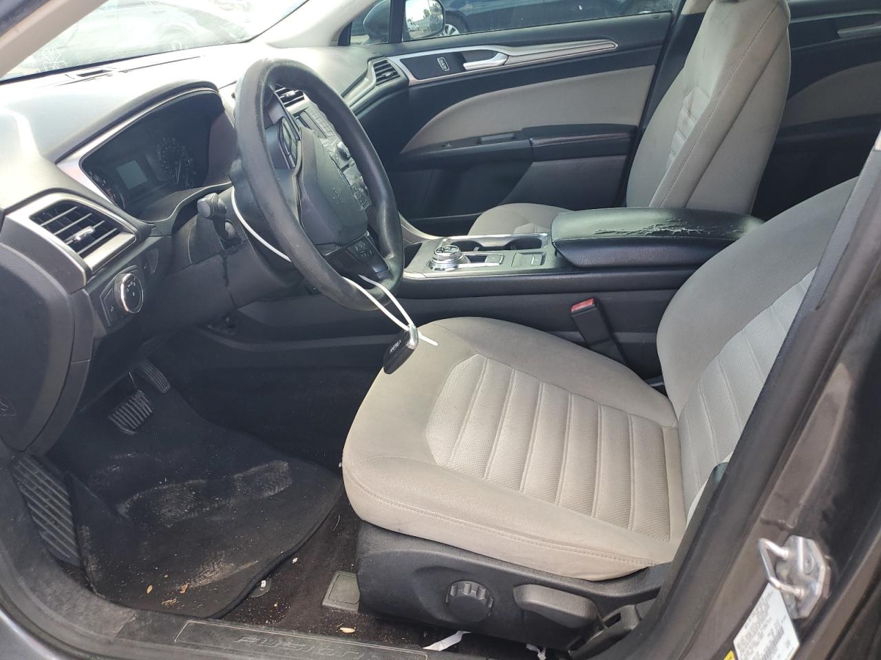 2017 Ford Fusion S VIN: 3FA6P0G71HR179241 Lot: 84162275