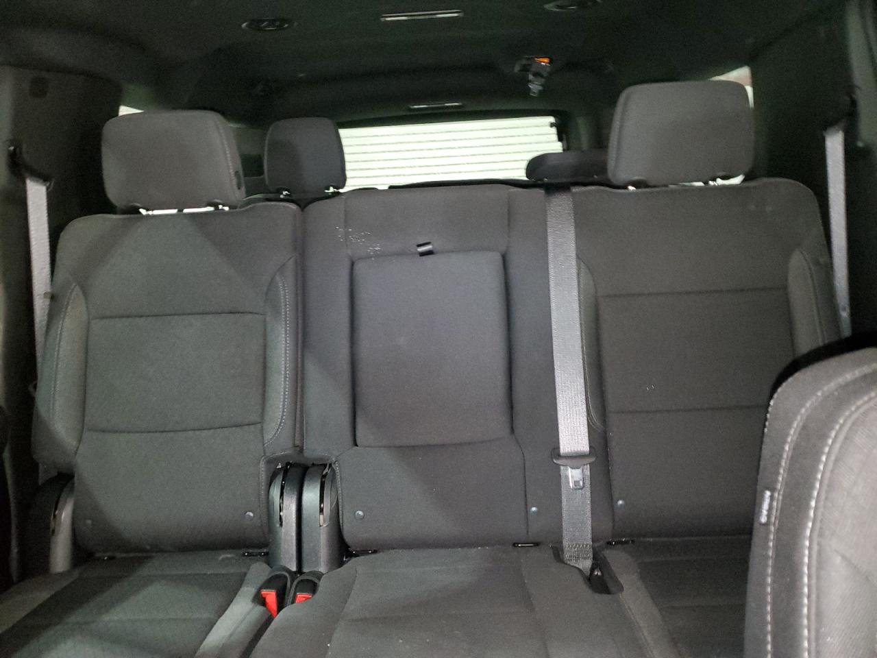 2024 Chevrolet Suburban K1500 Ls VIN: 1GNSKBKD2RR232811 Lot: 71364095