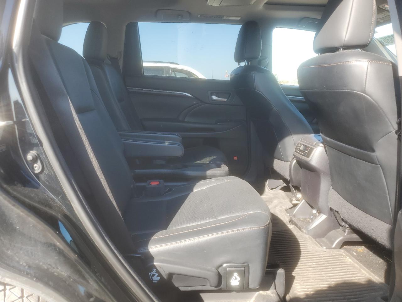 2014 Toyota Highlander Limited VIN: 5TDDKRFH3ES067645 Lot: 80599335