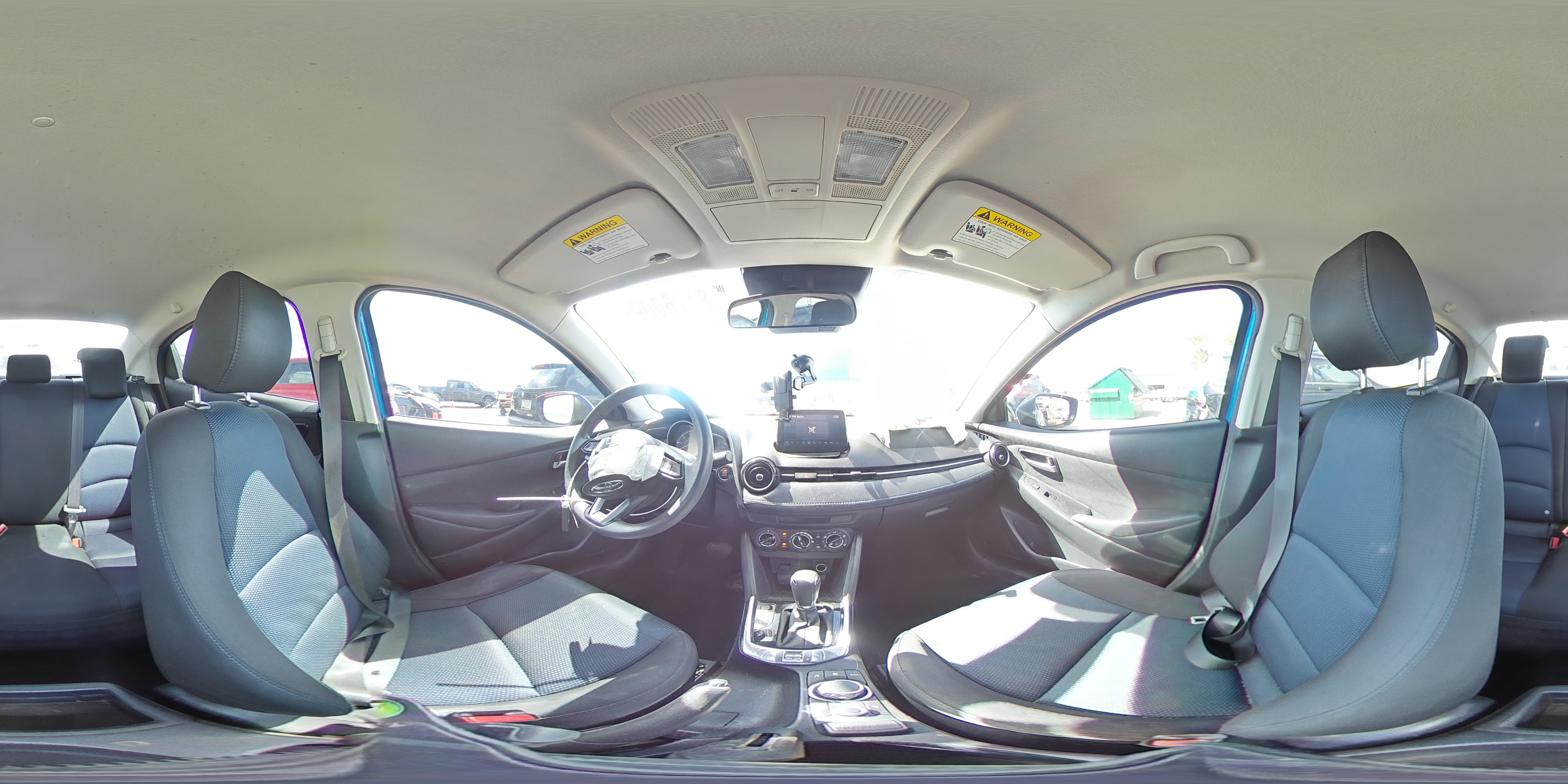 2019 Toyota Yaris L VIN: 3MYDLBYVXKY506286 Lot: 81260095