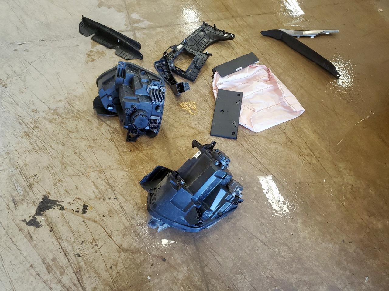 2024 Kia Niro Wind VIN: KNDCR3L18R5122498 Lot: 84285075