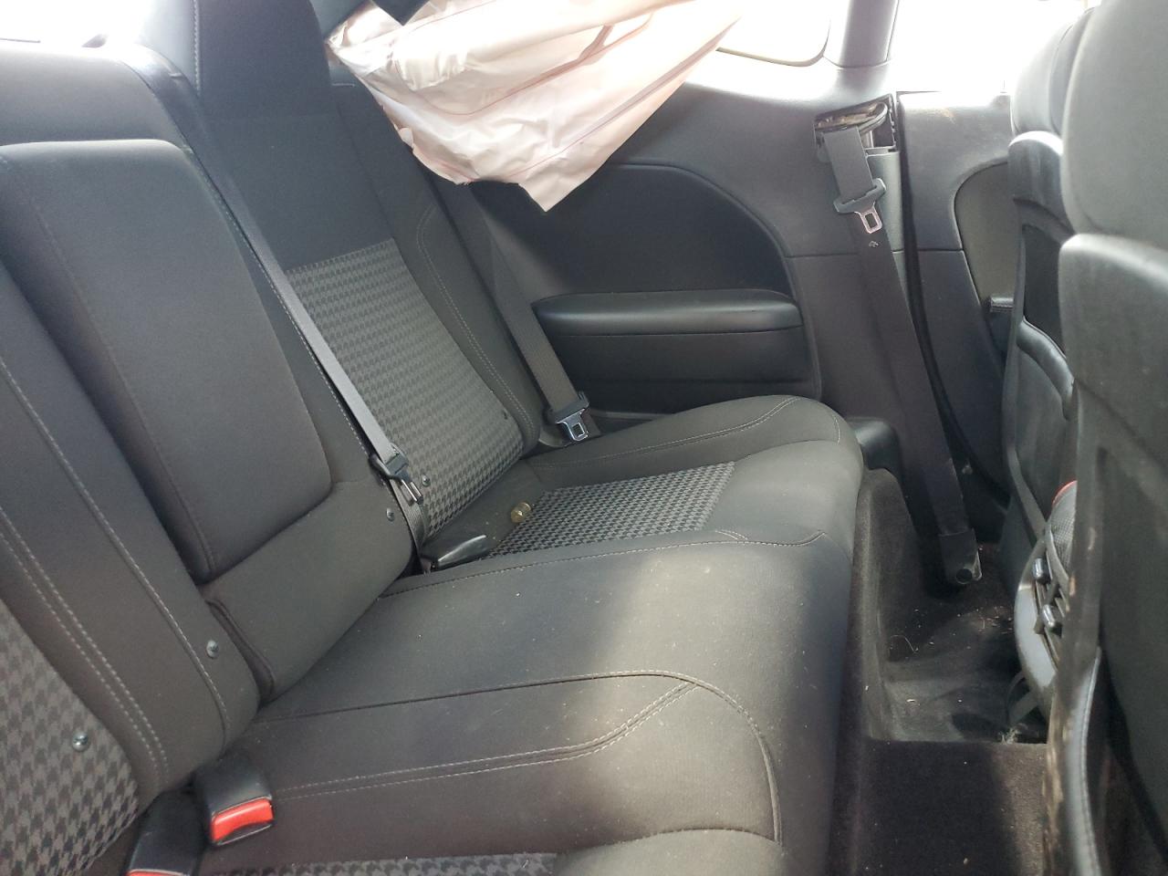 2017 Dodge Challenger R/T VIN: 2C3CDZBTXHH640015 Lot: 84645715