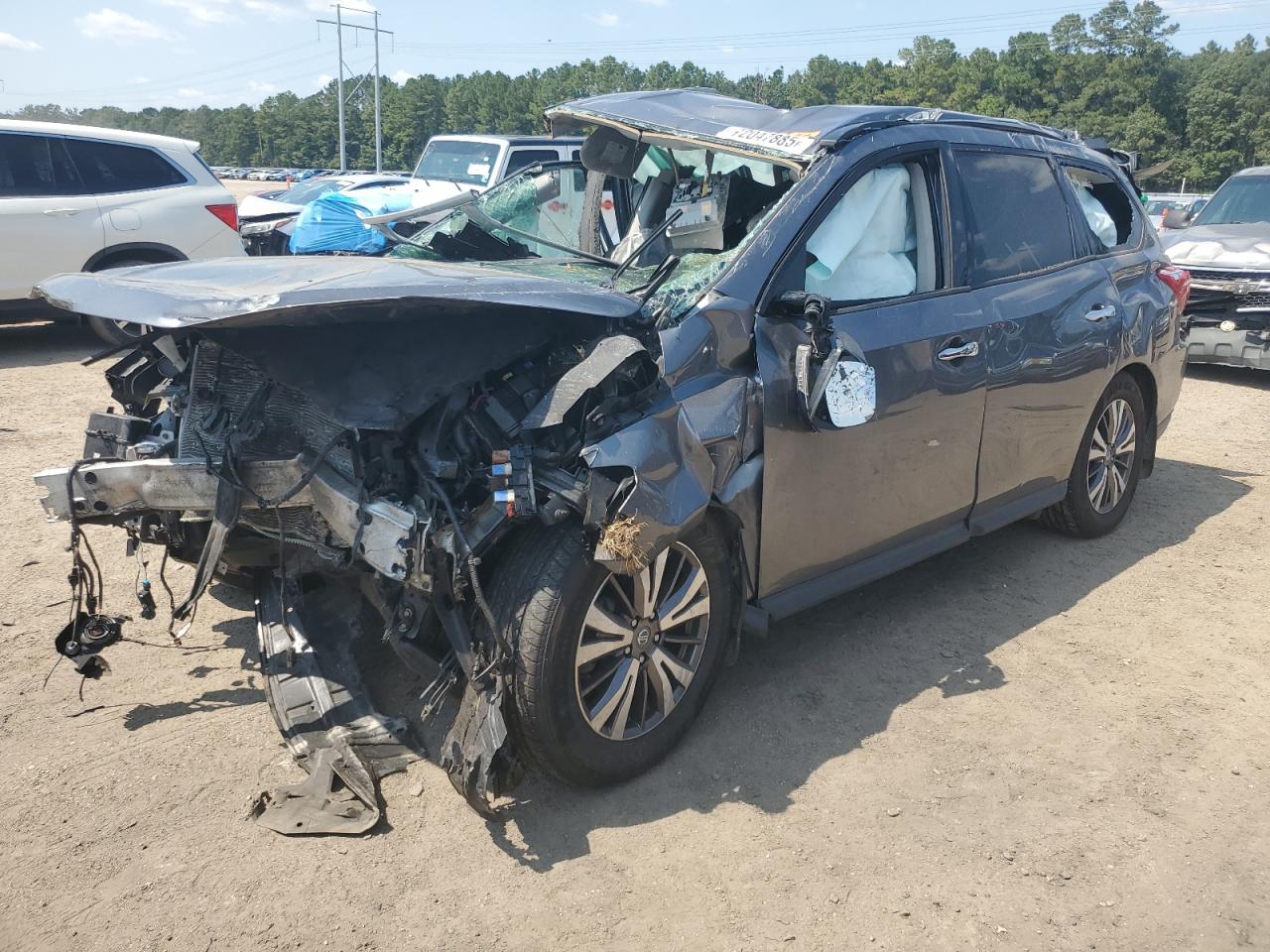 2019 Nissan Pathfinder S
