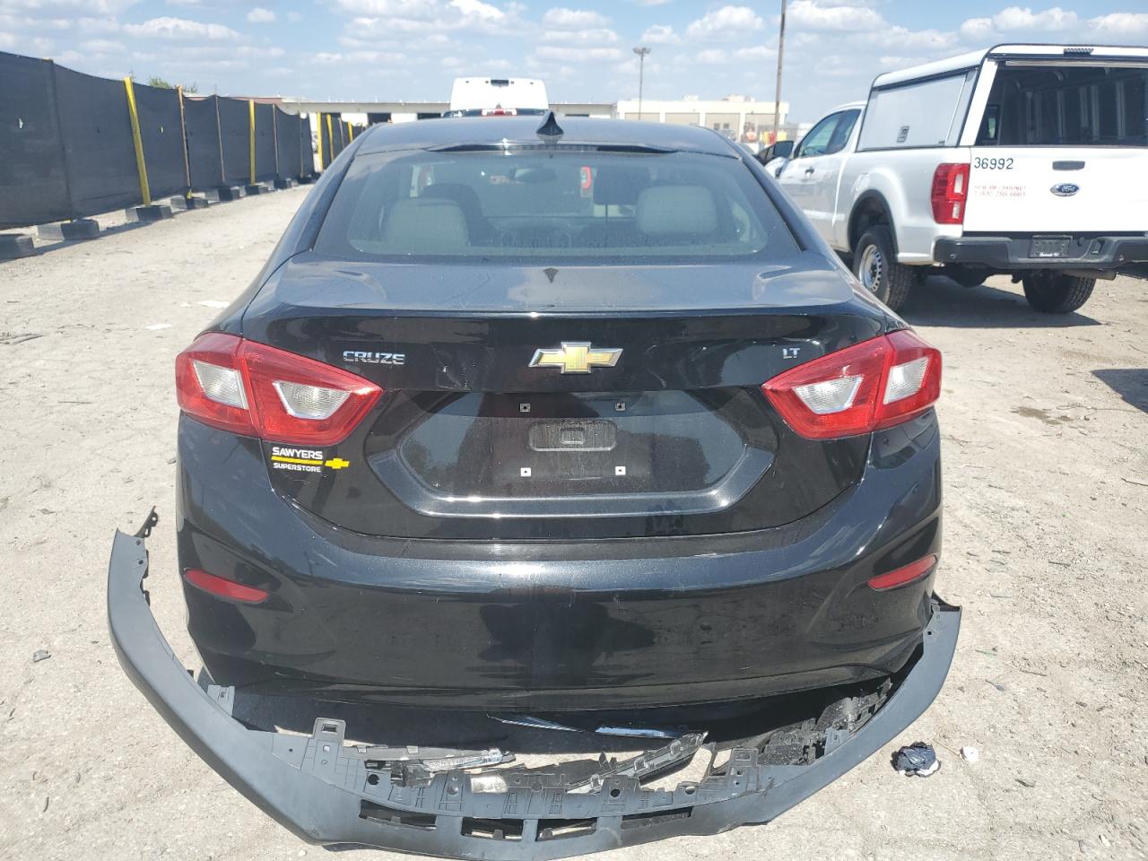 2017 Chevrolet Cruze Lt VIN: 1G1BE5SM0H7109917 Lot: 83967235