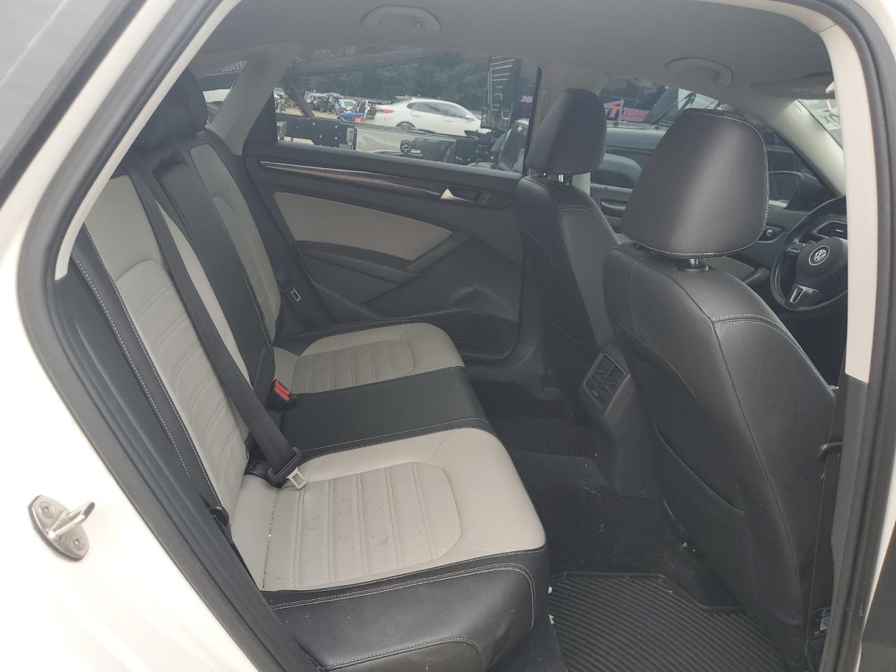 2015 Volkswagen Passat Se VIN: 1VWBT7A34FC021794 Lot: 84589715