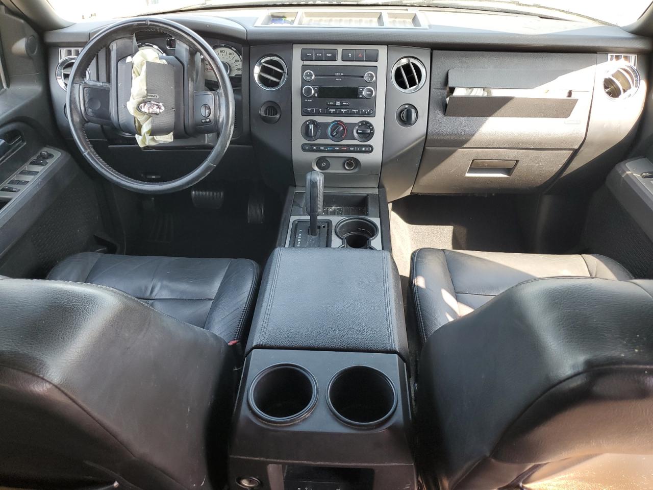 2008 Ford Expedition Xlt VIN: 1FMFU15538LA84572 Lot: 84608575