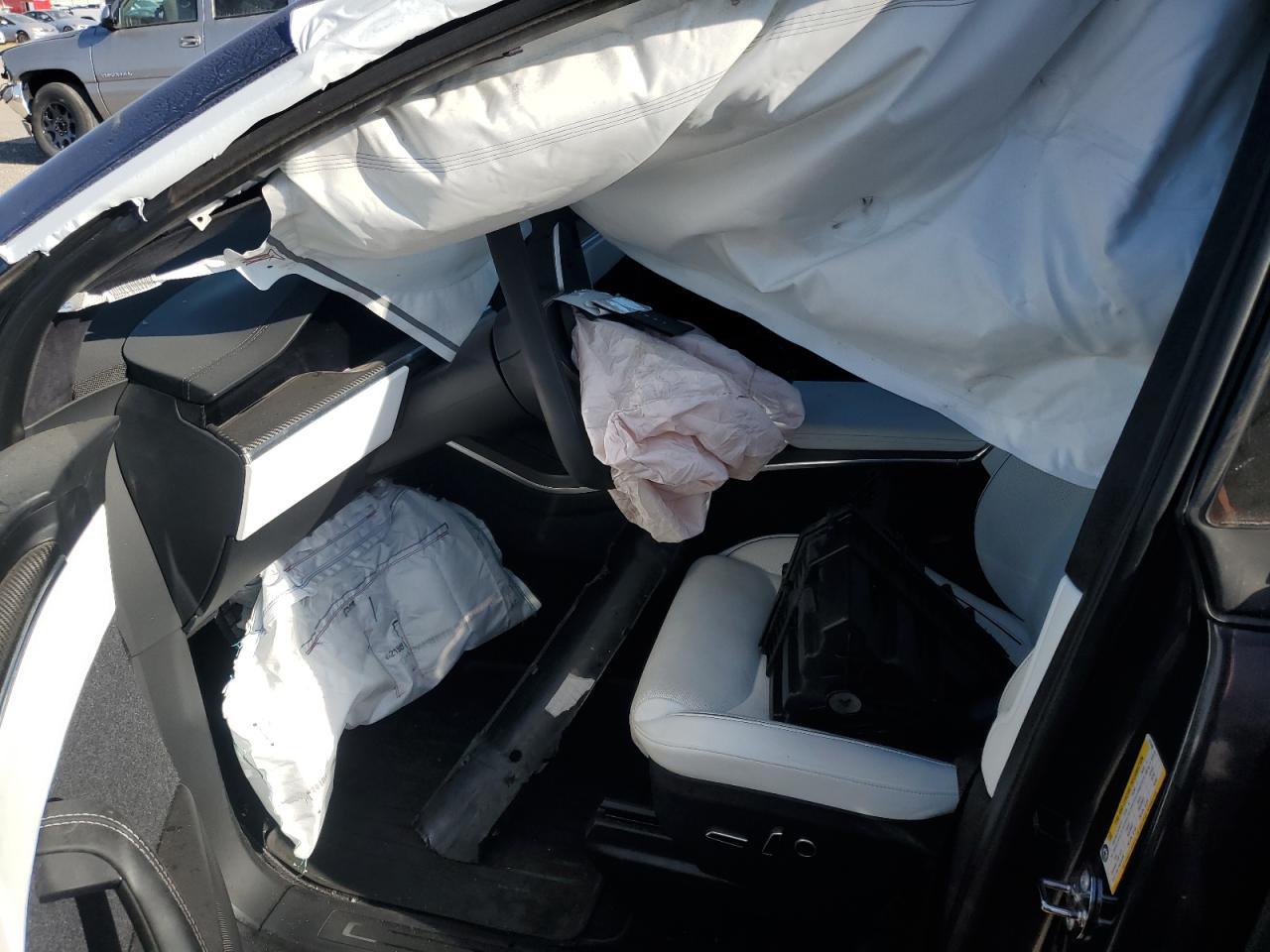 2023 Tesla Model X VIN: 7SAXCBE6XPF373480 Lot: 71218575