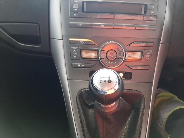 2008 TOYOTA AURIS 