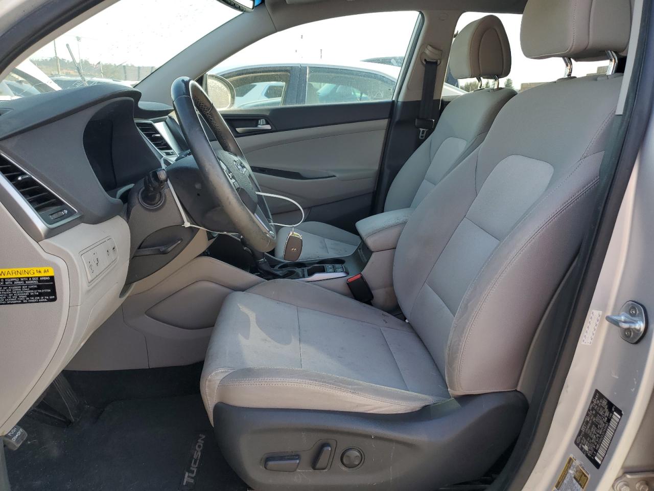 2018 Hyundai Tucson Value VIN: KM8J33A20JU743583 Lot: 83753905