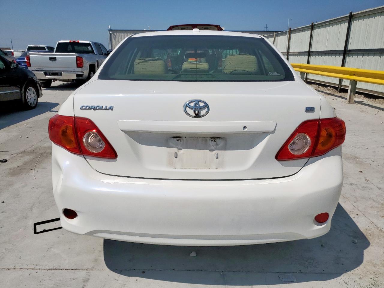 2010 Toyota Corolla Base VIN: JTDBU4EE8AJ062721 Lot: 72077295