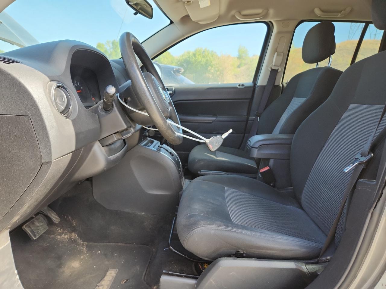 2012 Jeep Compass Sport VIN: 1C4NJDBB9CD557432 Lot: 81152915