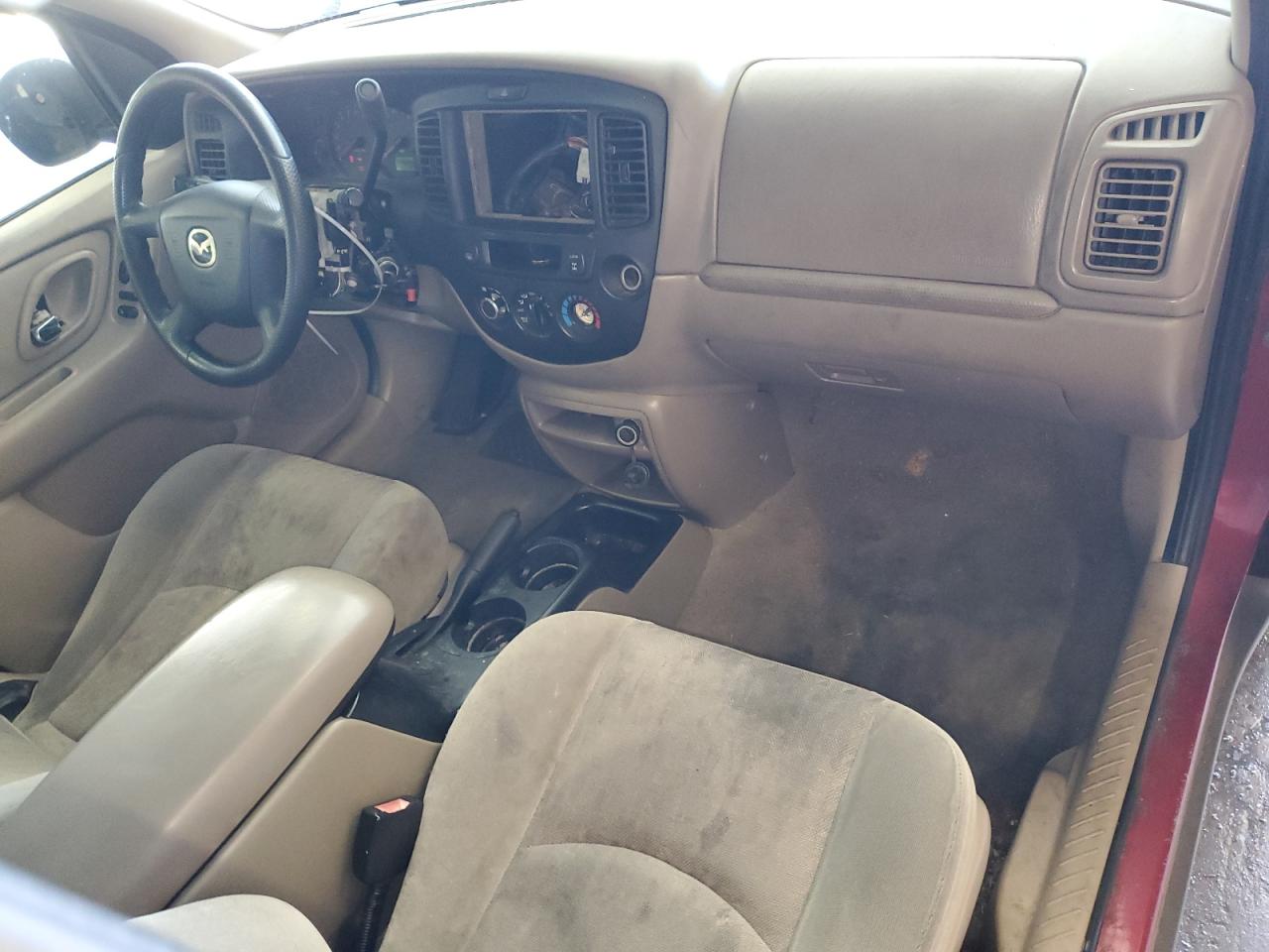 2001 Mazda Tribute Dx VIN: 4F2YU06191KM42739 Lot: 81084165