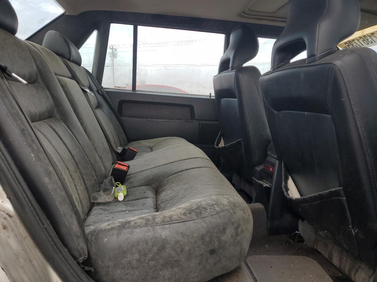 1993 Volvo 940 VIN: YV1JS8809P0128565 Lot: 71361735