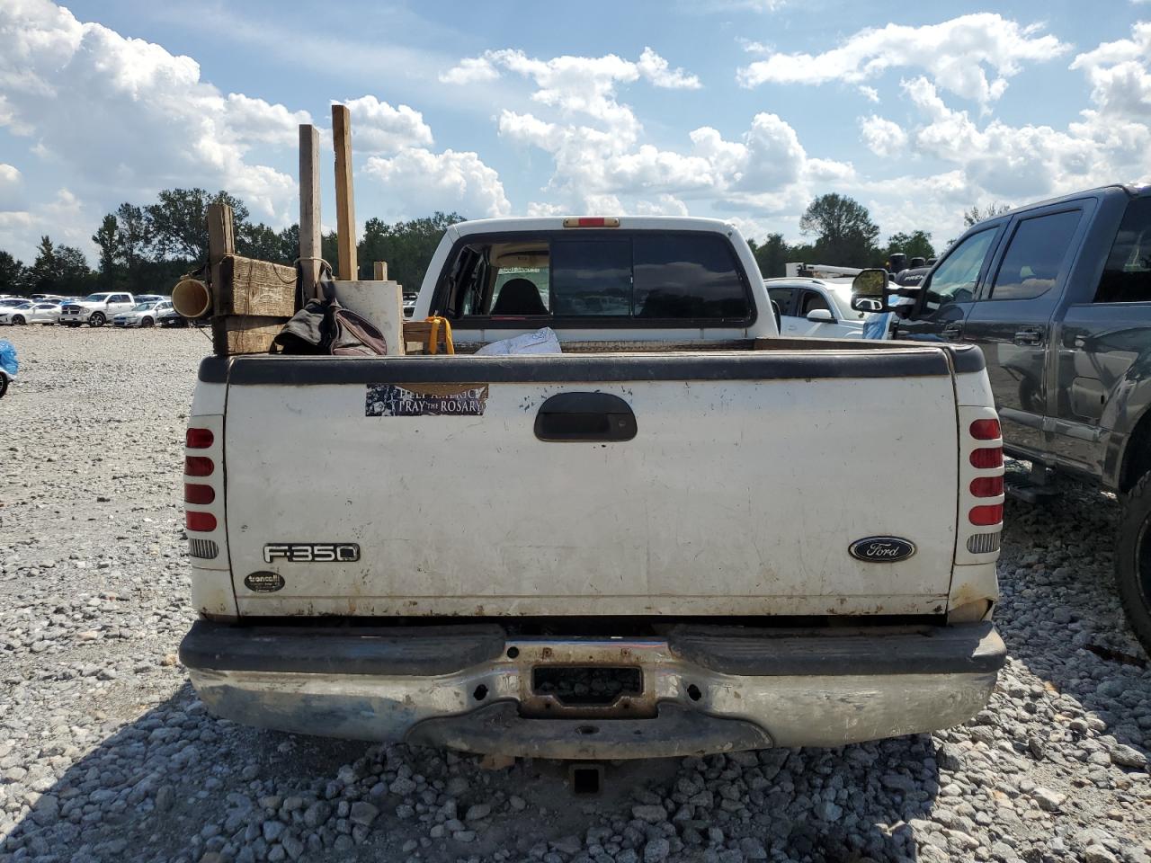 1999 Ford F350 Super Duty VIN: 1FTWW32F4XEC12263 Lot: 71882185