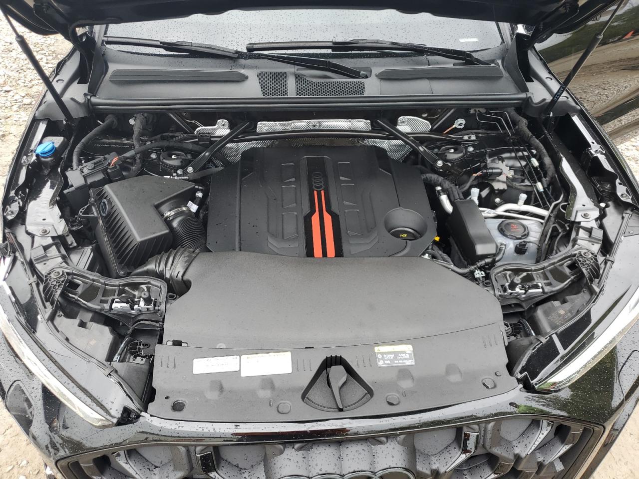 2025 Audi Sq5 Premium Plus VIN: WA125AGUXS2043769 Lot: 83936905