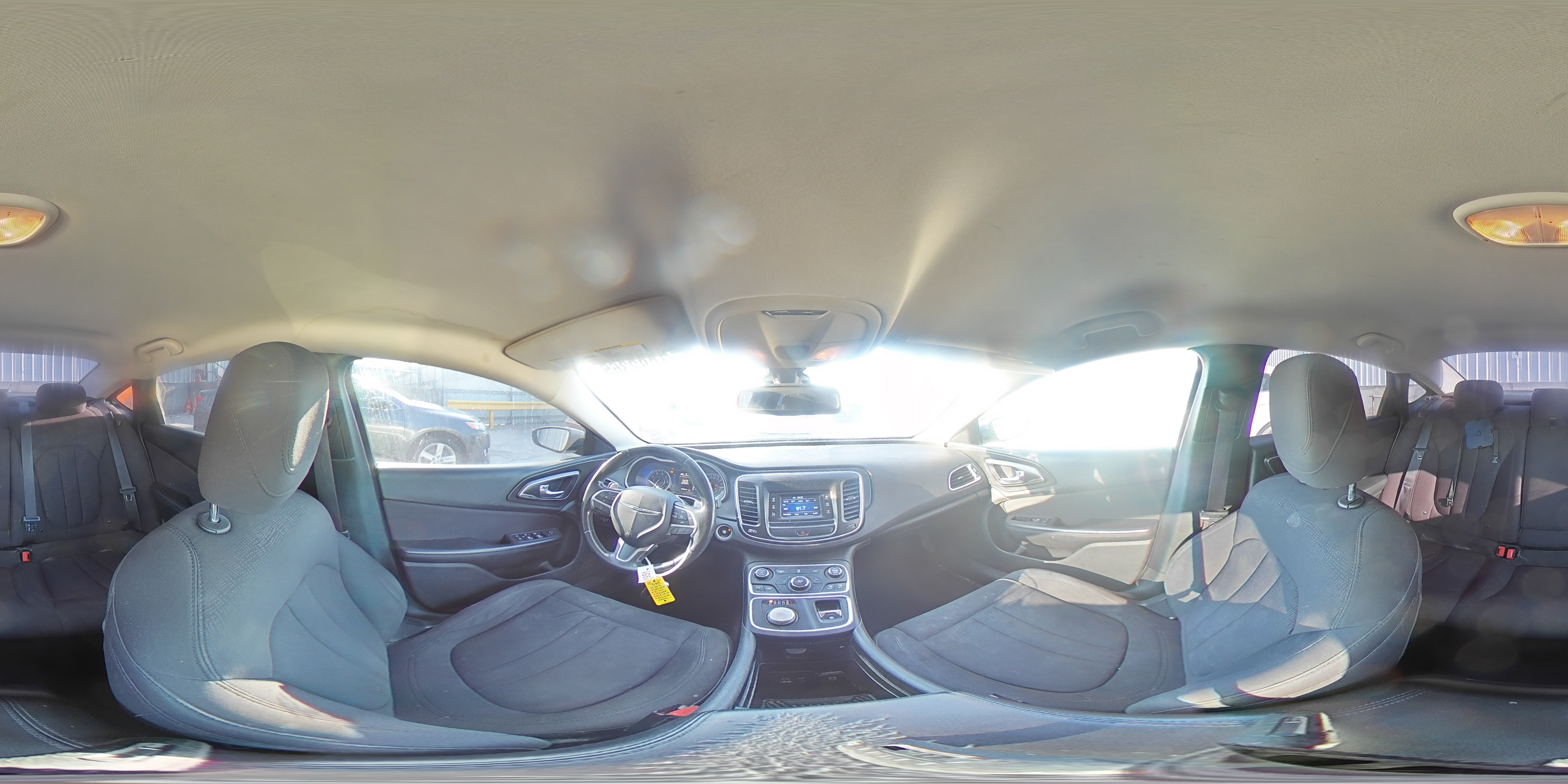 2015 Chrysler 200 Limited VIN: 1C3CCCAG2FN759718 Lot: 71882365