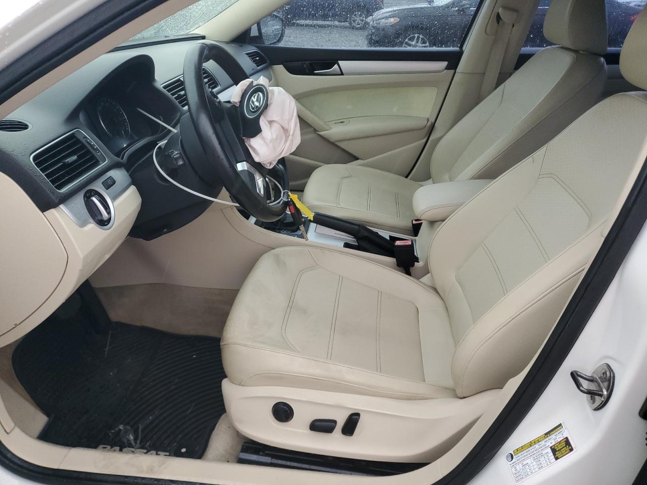 2012 Volkswagen Passat Se VIN: 1VWBH7A3XCC060984 Lot: 81841745