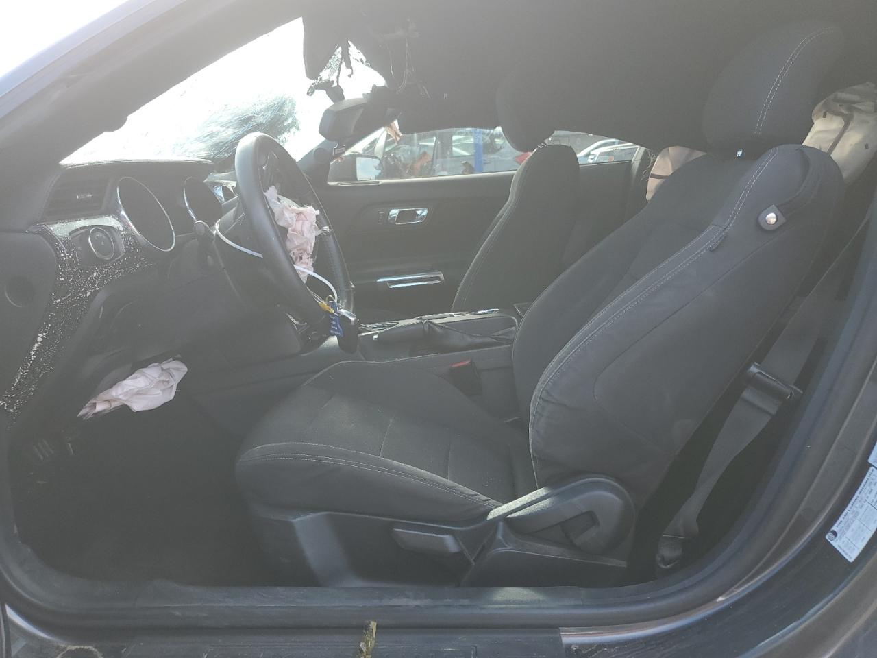 2016 Ford Mustang VIN: 1FA6P8AM6G5303681 Lot: 81256505