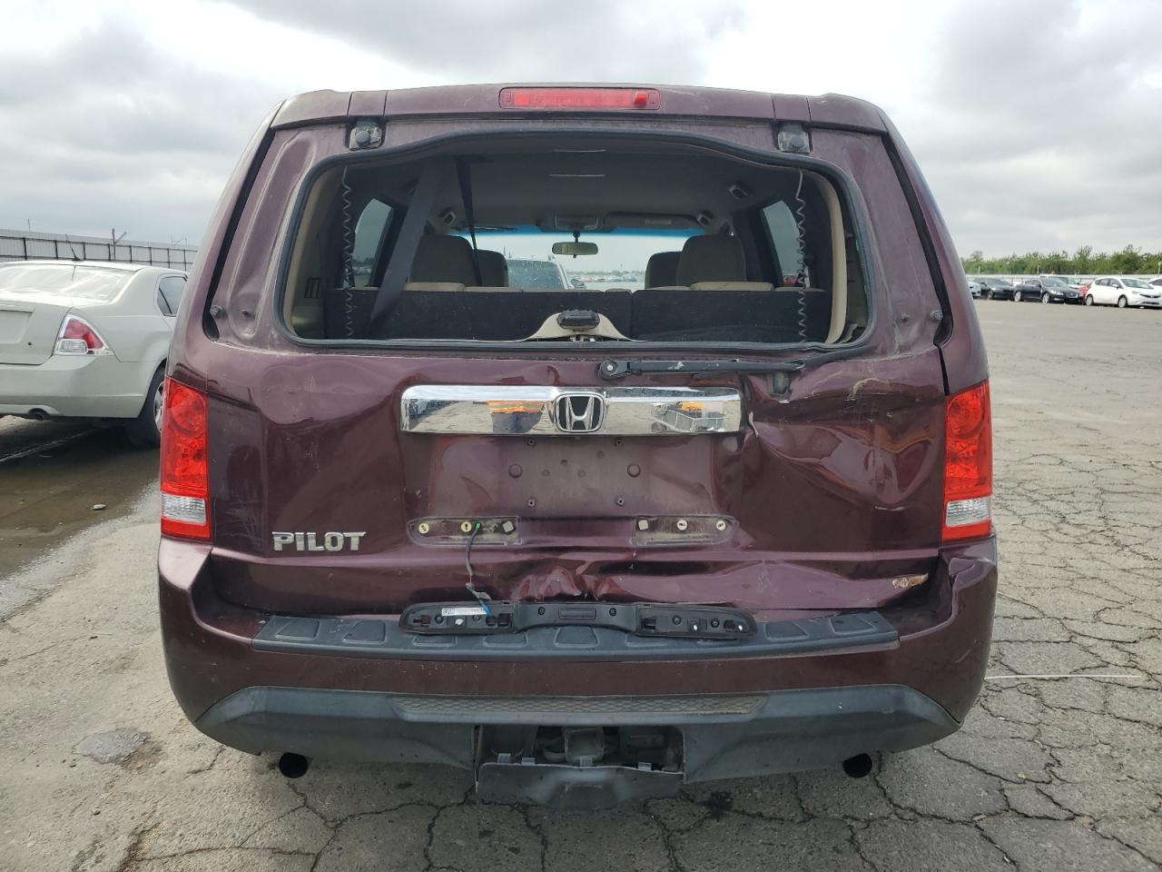 2015 Honda Pilot Lx VIN: 5FNYF3H27FB027537 Lot: 69251235