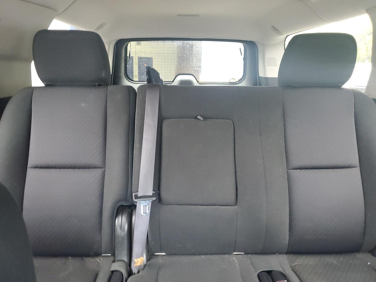 2014 Chevrolet Suburban K1500 Ls VIN: 1GNSKHE74ER217925 Lot: 80877755