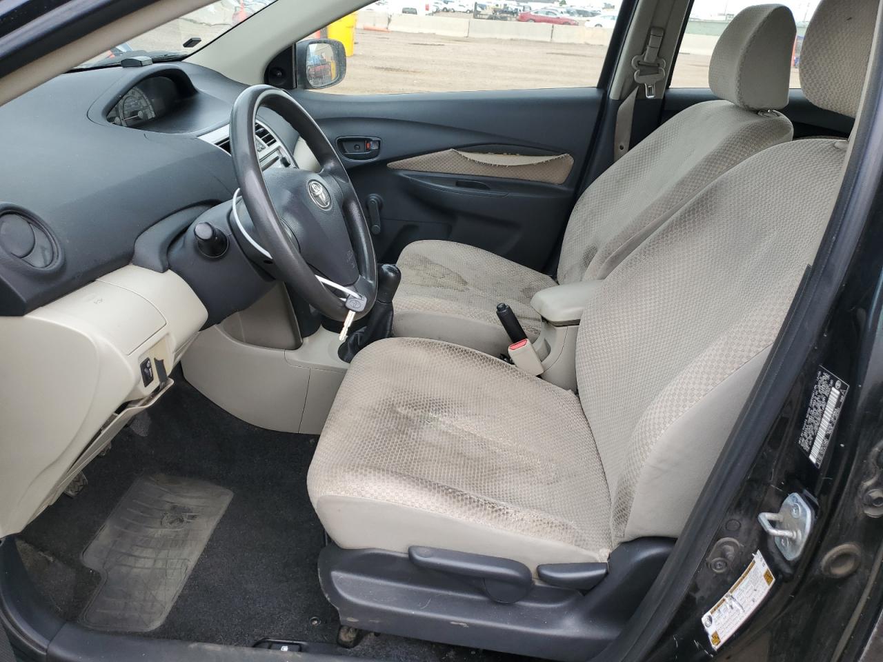 2007 Toyota Yaris VIN: JTDBT923571114950 Lot: 80809935