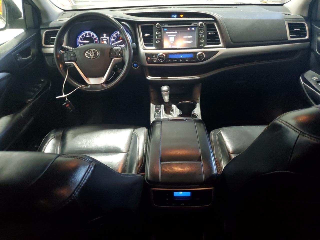 2015 Toyota Highlander Xle VIN: 5TDJKRFH8FS210447 Lot: 69628595