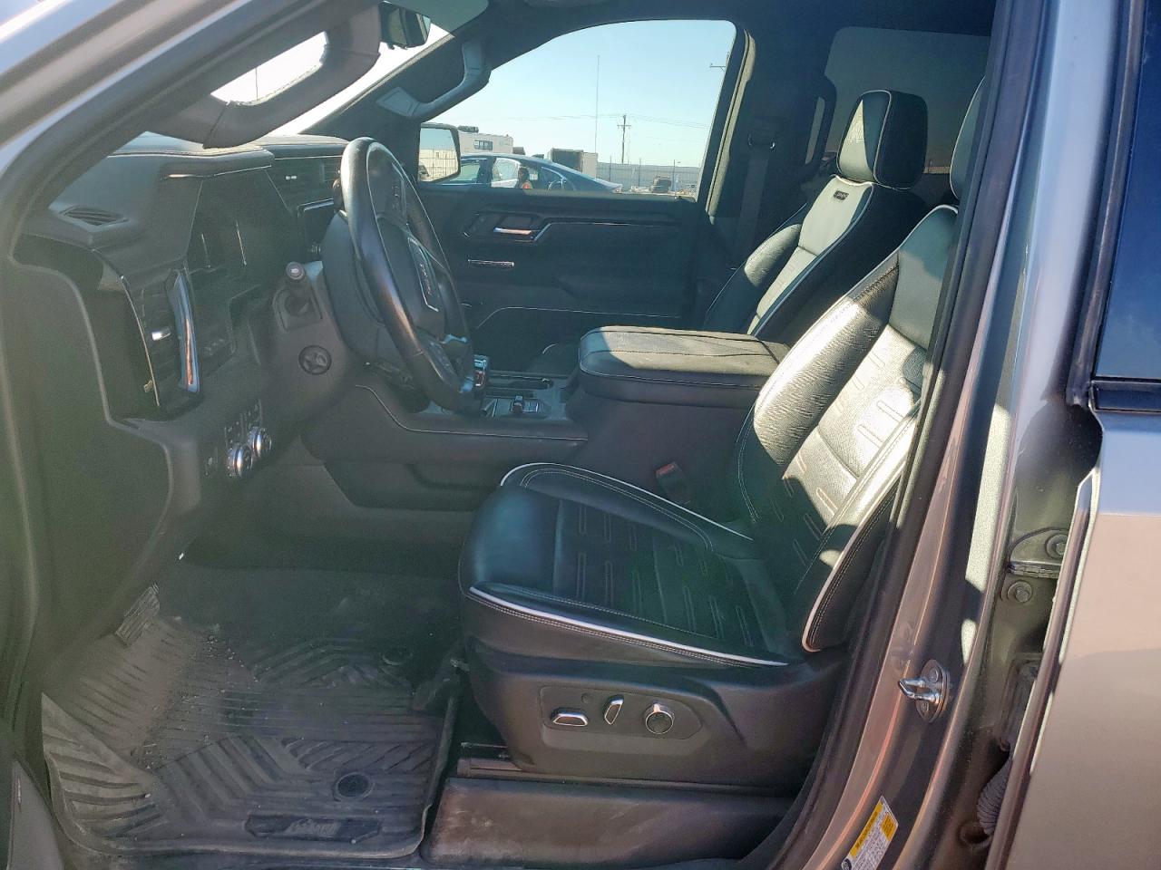 2024 GMC Sierra K1500 At4X VIN: 3GTUUFE88RG192252 Lot: 83857465