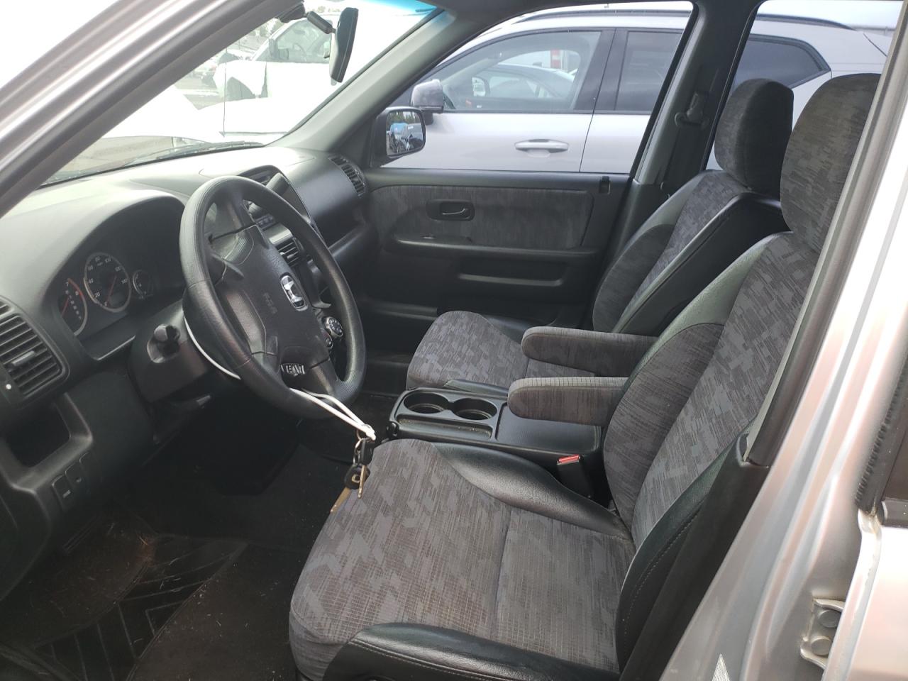 2003 Honda Cr-V Lx VIN: JHLRD68553C007868 Lot: 83844115