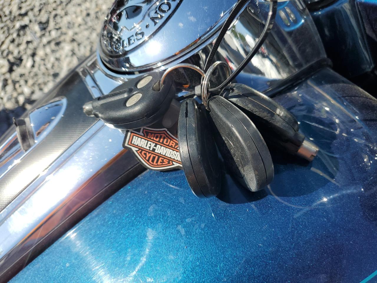 2010 Harley-Davidson Flhtcuse5 VIN: 1HD1PR815AB951249 Lot: 84278355