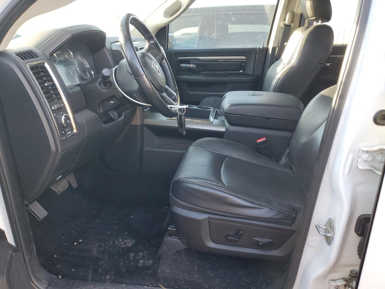 2014 Ram 1500 Sport VIN: 1C6RR7MT3ES141898 Lot: 69676415