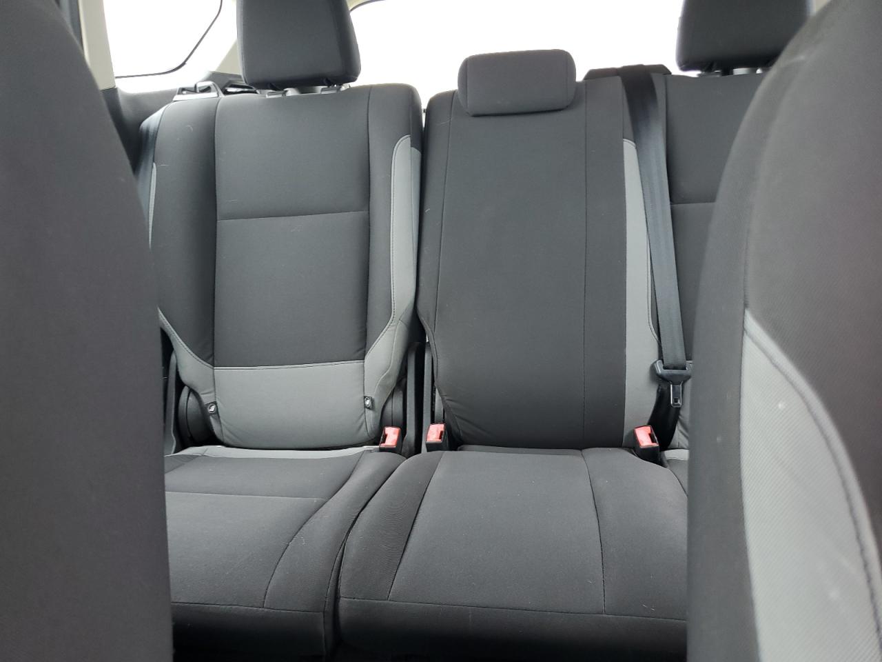 2013 Ford Escape S VIN: 1FMCU0F77DUB82604 Lot: 81616775