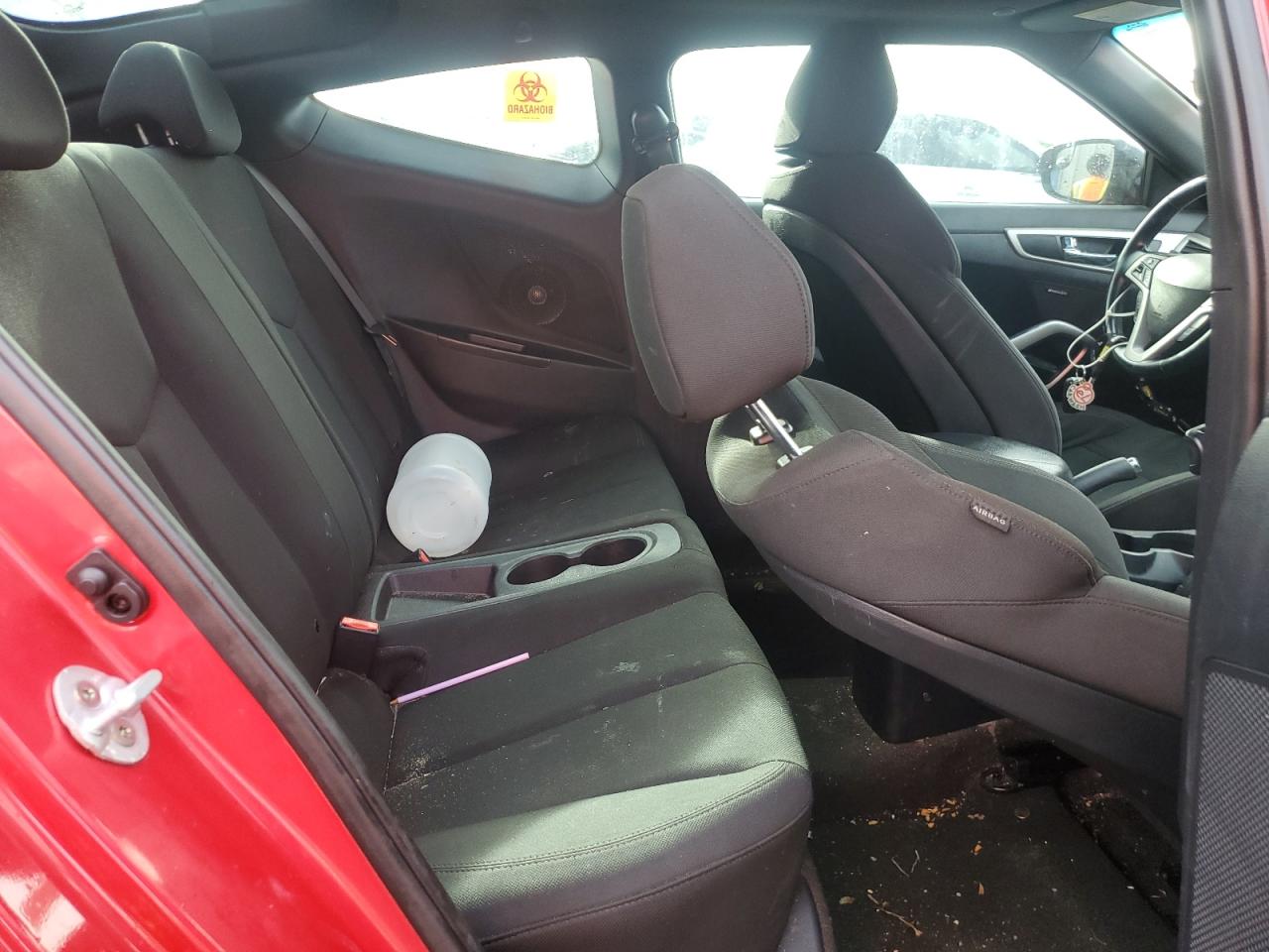 2017 Hyundai Veloster VIN: KMHTC6AD8HU321888 Lot: 70361255