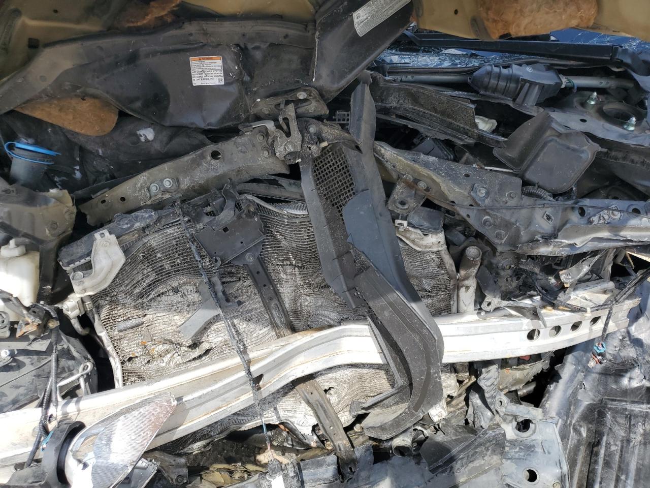 2018 Honda Pilot Touring VIN: 5FNYF5H95JB006851 Lot: 81940175